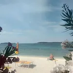 White Pearl With Free Ev Ch-station Апартаменты