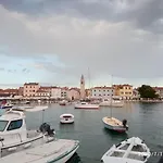 White Pearl With Free Ev Ch-station Апартаменты Valbandon