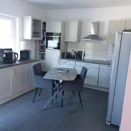 White Pearl With Free Ev Ch-station Apartment Valbandon