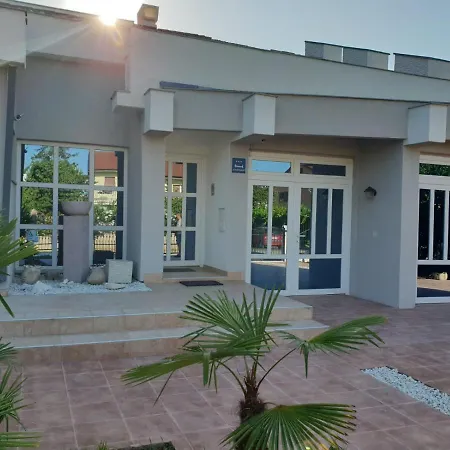 White Pearl With Free Ev Ch-station Apartmán *