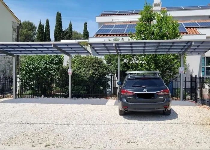 White Pearl With Free Ev Ch-station Valbandon