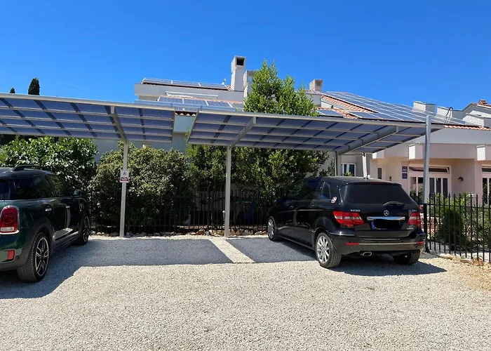 White Pearl With Free Ev Ch-station * Valbandon